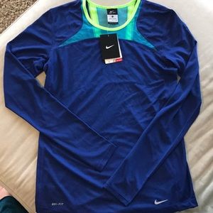 Navy long sleeve Nike running top